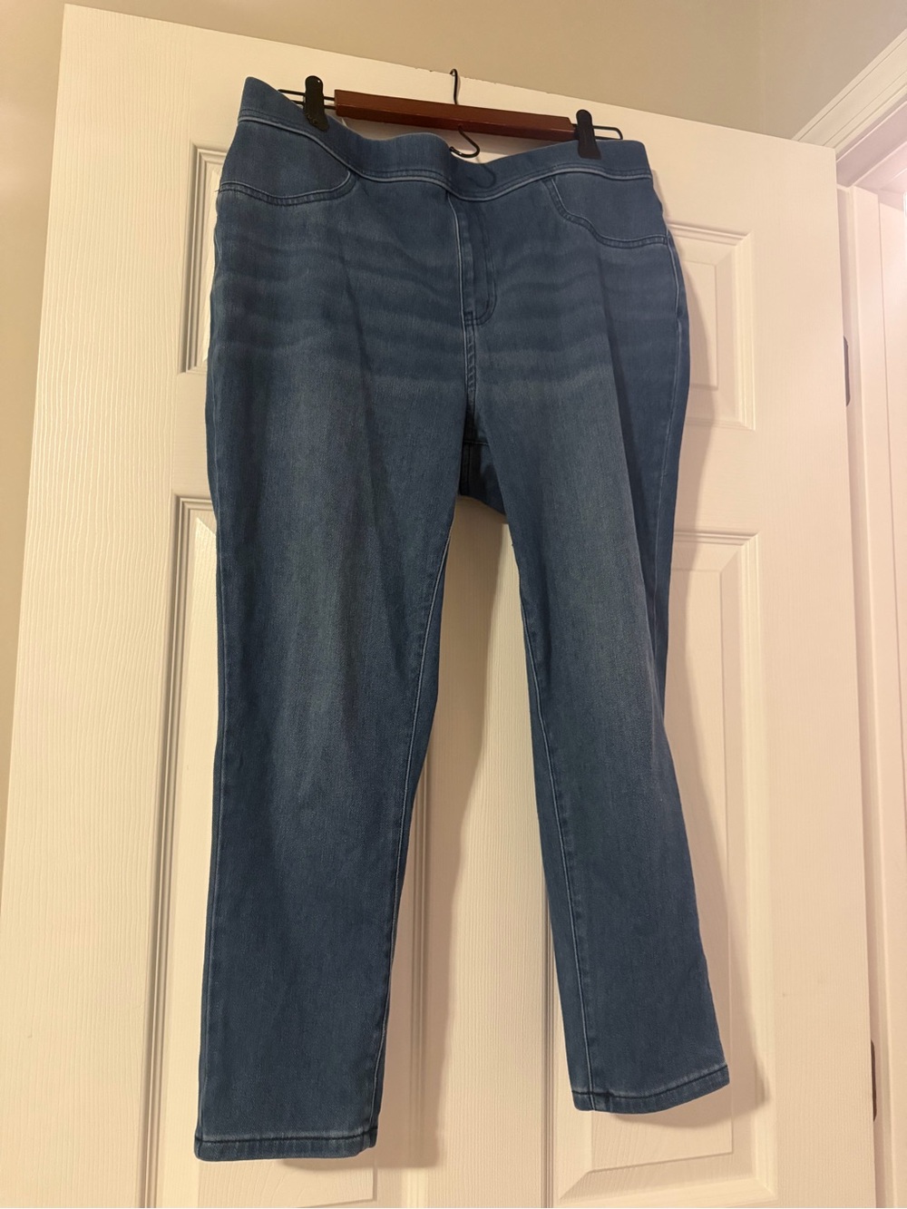 Time and Tru Jean Denim Capri Pants Junior lg (12-14)